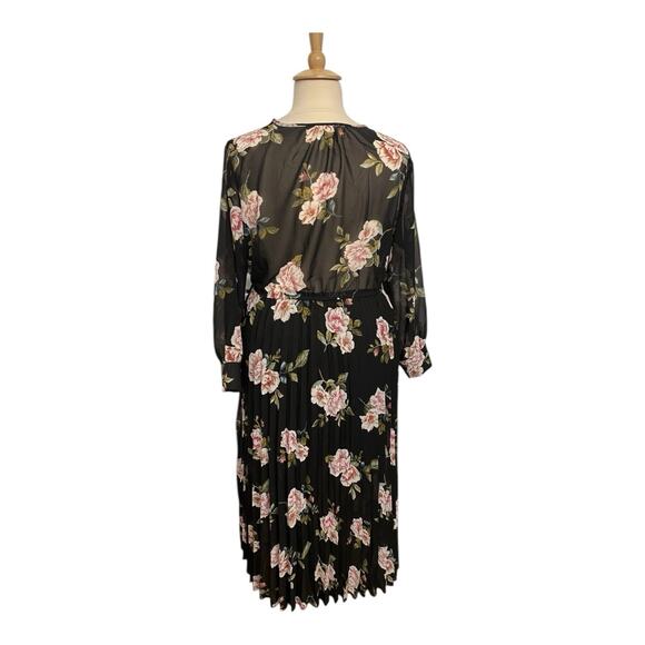 Indigo Rose 2X Dress Floral Black Pink And Green Flowers Long Sleeve Breathable - Picture 6 of 7